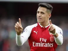 Hinchas del Arsenal furiosos porque ocupan el “17” de Alexis