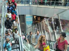 Feriado del 15 de agosto: ¿Qué centros comerciales abrirán en Chile?