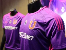 La U presentó su nueva camiseta color morado