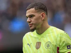 Manchester City: Ederson nega insatisfação com elogios a Stefan Ortega