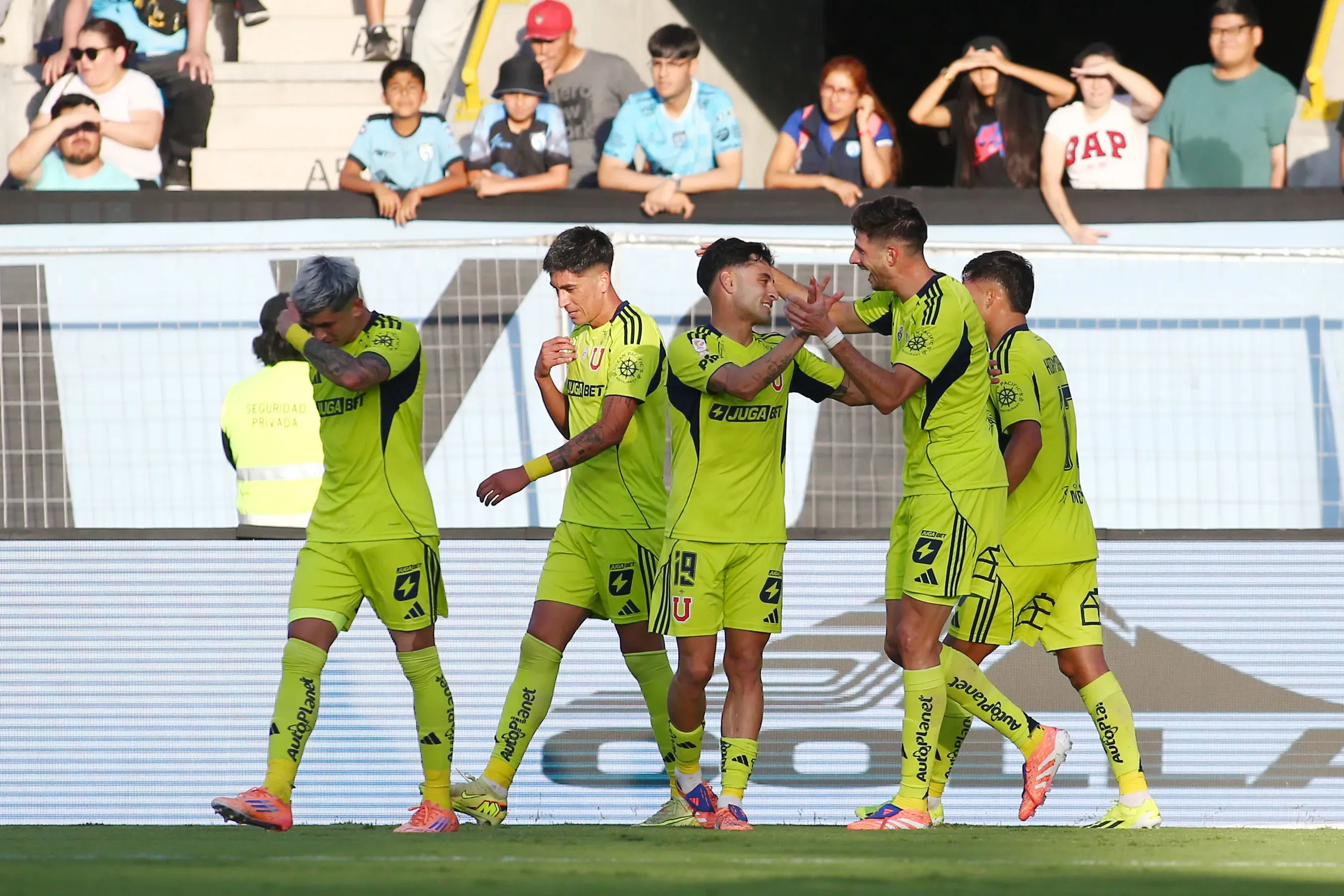 Los azules enfrentarán primero a Racing y luego a Universitario. Foto: Alex Diaz/Photosport