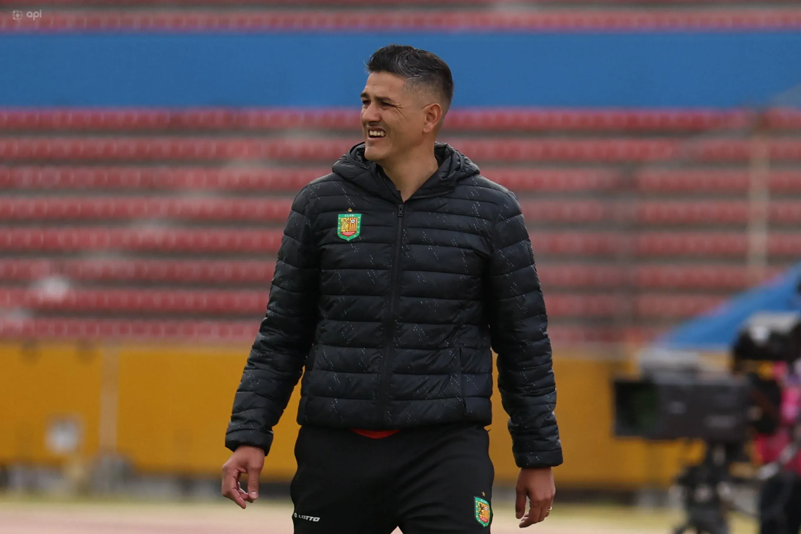 Norberto Araujo se va de Deportivo Cuenca. (Foto: Imago)