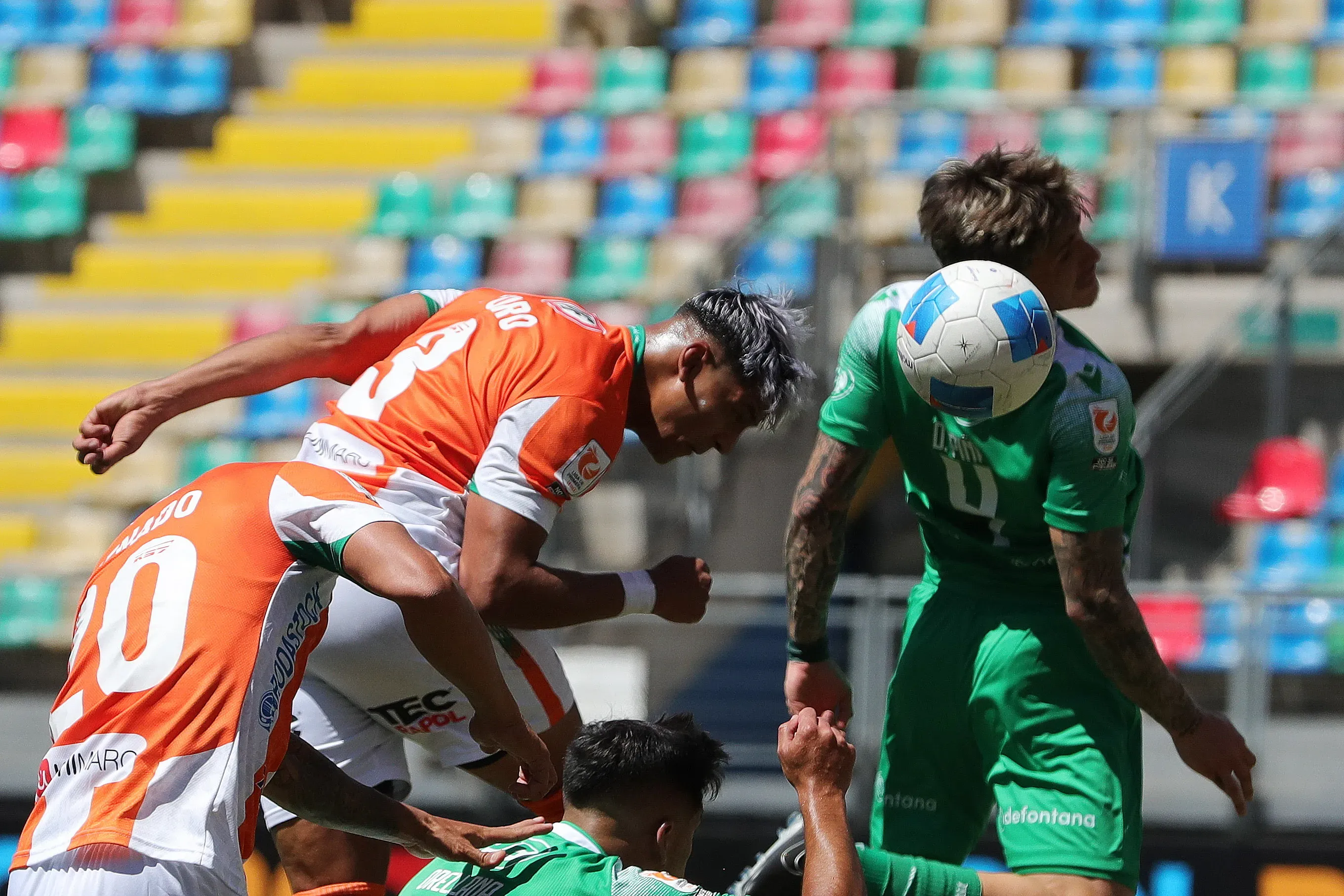 Aguerrido y con nuevo club | Photosport