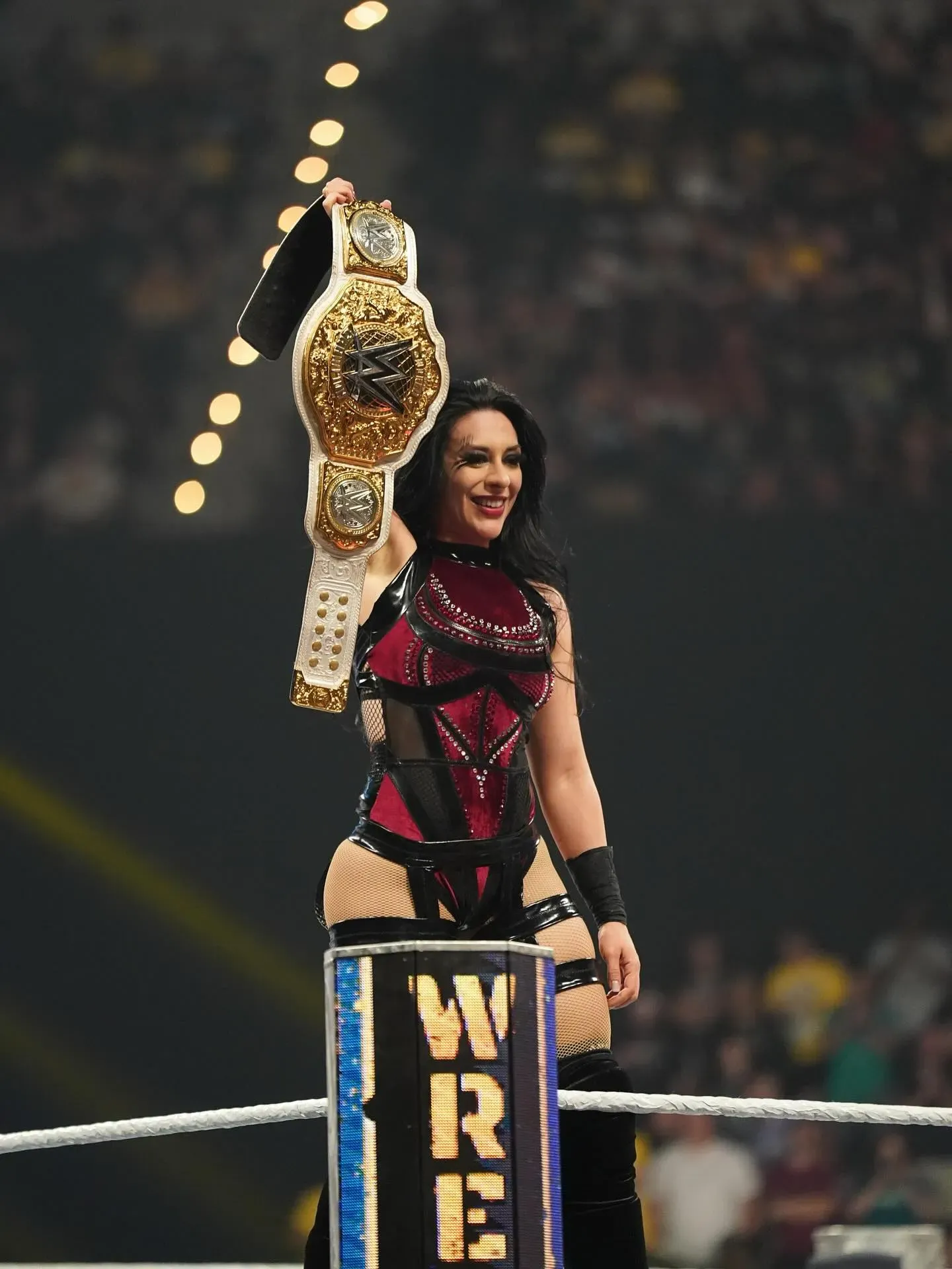 Stephanie Vaquer fue elegida como la 5° mejor luchadora del mundo este 2025, según PWI.