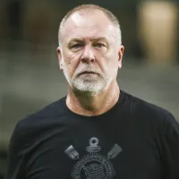 Mano faz o pedido e Corinthians negocia com 4 volantes para a temporada 2024 