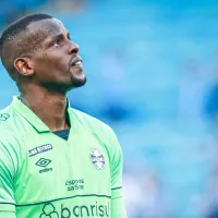 Caíque, goleiro do Grêmio, compartilha experiência no resgate às vítimas no Rio Grande do Sul