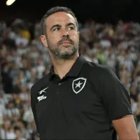 Artur Jorge pode escalar três volantes no Botafogo para decisão contra o Vitória