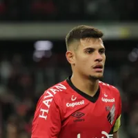 Ex-Athletico-PR, Bruno Guimarães pode fechar com o Manchester City: 'Tem interesse'