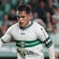 Coritiba quer reduzir contrato com Robson e jogador quer permanecer: “Eu me sinto em casa”