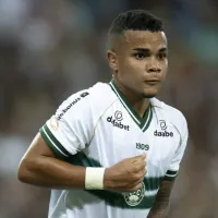 Futuro de Kaio César no Coritiba gera grande incerteza nos bastidores