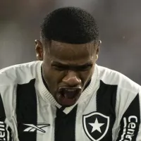 Com novas cifras, Botafogo renova com Júnior Santos até 2027