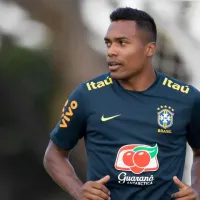 Após interesse do Internacional, Alex Sandro pode fechar com adversário brasileiro