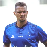 Zé Ivaldo não perde tempo no Cruzeiro e pede desculpas ao torcedor