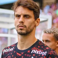 Rodrigo Caio 'pipoca' no Grêmio e saída é decretada pela torcida: 'Horrível, adeus'