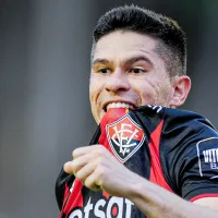 Osvaldo, atacante do Vitória, tem situação atualizada após ser internado com problema pulmonar