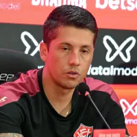 Contra o Juventude, Thiago Carpini define o time titular do Vitória pela 27ª rodada