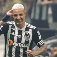 Guilherme Arana reage a mudança do jogo entre Vasco e Atlético-MG