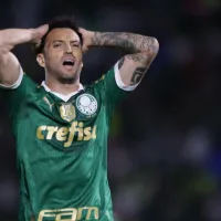 Felipe Anderson reage a puxão de orelha de Abel Ferreira