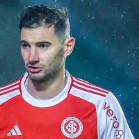 Internacional pode trocar Alario por atacante sem espaço no Corinthians