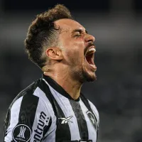 Futuro de Carlos Eduardo ferve no Botafogo