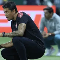 Thiago Carpini analisa disputa por vaga no meio-campo do Vitória: ”Setor concorrido”