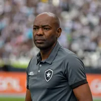 Caçapa celebra retorno ao Botafogo e manda mensagem para torcida