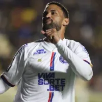 Willian José brilha com dois gols e Bahia avança na Copa do Brasil com goleada contra o Paysandu