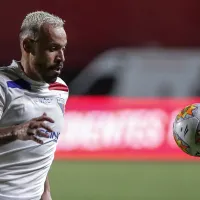 Moisés sente dores e vira problema no Fortaleza; veja o que o médico disse sobre atacante