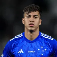 Kaio Jorge brilha com frieza e qualidade técnica, mas tem gol anulado em Cruzeiro x Santos