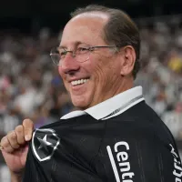 John Textor comemora classificação do Botafogo para Libertadores de 2026 e projeta: “Vamos lá ganhar de novo”