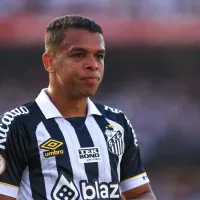 Vojvoda é avisado de retorno de Alex e Sandry ao Santos