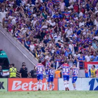 Fortaleza recebe apoio da torcida no aeroporto antes de última rodada, contra Botafogo
