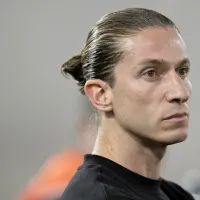 Flamengo vence Cruz Azul, mas Filipe Luís é "cornetado" por insistência em titular