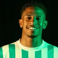 Ex-Flamengo André Luiz entra no radar do Benfica