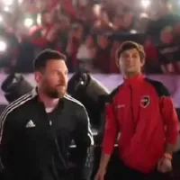 VIDEO  \'Messi tiene lepra\': el tremendo recibimiento de Newell\'s al mejor del mundo
