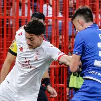 En un duelo de necesitados, Huracán le ganó a Vélez con un tremendo penal de Cóccaro