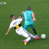 VIDEO ¿No era expulsión? Benedetto le metió una patada brutal a Lisandro López y no vio ni la amarilla