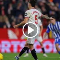 El penal \'no look\' que convirtió Lucas Ocampos en la derrota de Sevilla ante Alavés