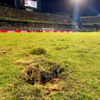 Papelón y quejas: el lamentable estado del campo de juego de las canchas del fútbol argentino