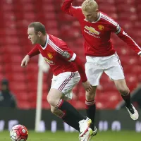 Debutó junto con Rashford, jugó un único minuto en el United, y ahora puso fin a su carrera con 28 años