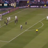 La insólita barrera de El Salvador en un tiro libre de la Selección Argentina