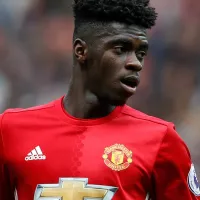 De jugar en las juveniles de Inglaterra y el Manchester United a representar al Congo