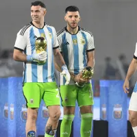 Un campeón del mundo con Argentina revela por qué no pudo jugar con Dibu Martínez en Aston Villa: 'No me lo merecía'