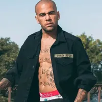 Vuelve al fútbol: el nuevo negocio de Dani Alves tras salir de prisión