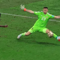 La revelación de Dibu Martínez sobre el mano a mano contra Kolo Muani en la final del Mundial: \'Yo esperaba que Otamendi falle\'