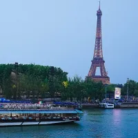 Pese a los 1.400 millones de euros de inversión, se postergó el triatlón en los Juegos Olímpicos por la contaminación del río Sena