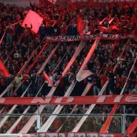 La barra de Independiente apretó a los jugadores previo al partido contra Estudiantes