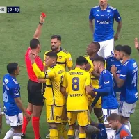 VIDEO El planchazo criminal de Advíncula por el que lo echaron a los 30 segundos del partido entre Boca y Cruzeiro