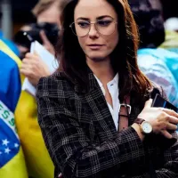 Laura Harrison, la periodista de la serie de Ayrton Senna de Netflix que nunca existió