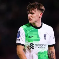 Tiene 19 años, jugó 3 partidos en Premier League y Liverpool pretende venderlo por 50 veces más de lo que lo pagó
